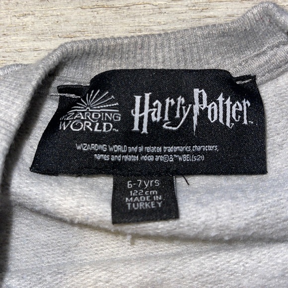 EUC Wizarding World of Harry Potter Grey Sweatshirt - Picture 4 of 6